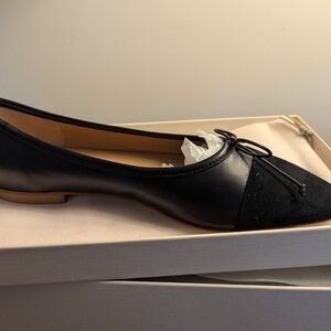 Pointed Toe Black Ballet Flat with Bow Accent